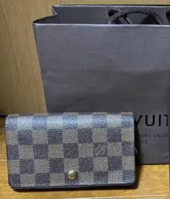 L*♡様 ルイヴィトンLouis Vuitton 財布　ポルト モネ ビエ トレ