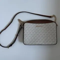 チェーンバック