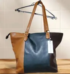 レザーパネルデザイン トートバッグ