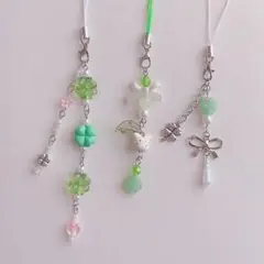 ビーズキーホルダー：四つ葉のクローバーセット⑧