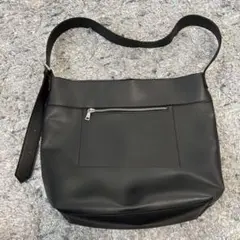 THE SHOP TK ブラックショルダーバッグ 合成皮革 ユニセックス 調整可