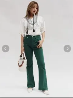 EVRIS カラーフレアパンツのサムネイル