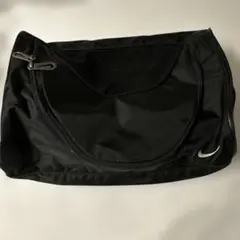 Nikeのシューズ入れ