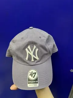 47 ニューヨーク・ヤンキース キャップ グレー 調整可能