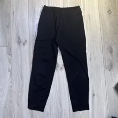 UNIQLO アクティブストレッチ　ジョガーパンツ　黒　ブラック
