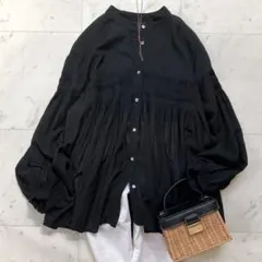 美品 アンタイトル バンドカラーピンタック刺繍レースブラウス 