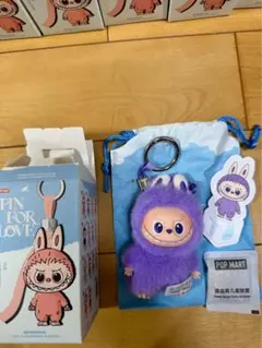 正規品★ラブブ イニシャル アルファベットT PIN FOR LOVE