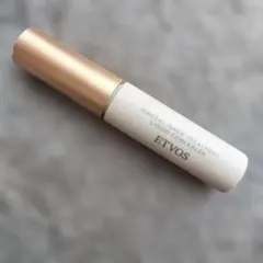 ETVOS ミネラルインナートリートメントリキッドコンシーラーのサムネイル