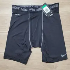 新品XLサイズ　ナイキ プロコンバット DRI-FIT ショートタイツ インナー