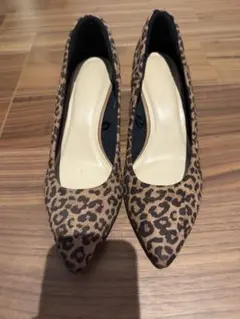 ヒョウ柄 ポインテッドトゥパンプス