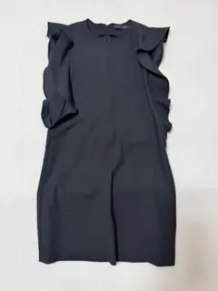ZARA WOMANワンピース ワンピ タイト ブラック 袖フリル　Sサイズ