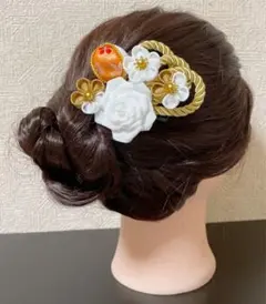 つまみ細工 髪飾り　卒業式　七五三　成人式　結婚式　〝ローズ〟