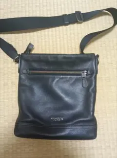 COACH ブラックレザー ショルダーバッグ