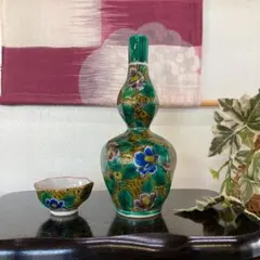 九谷焼　吉田屋風椿　徳利盃