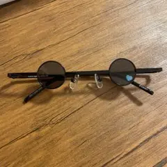 DISNEY Baymax 丸型サングラス ブラック