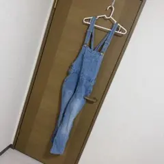 ライトブルーデニムサロペット