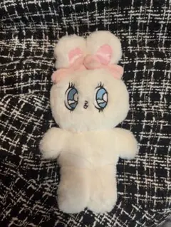 エスターバニー　ぬいぐるみ　キーホルダー　白