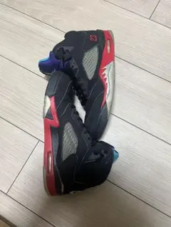 Air Jordan 5 ブラック/レッド/グレーのサムネイル