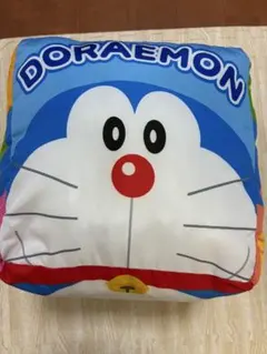 ドラえもんアイコン柄サイコロクッション