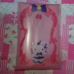 新品　マルチケース　ハローキティ