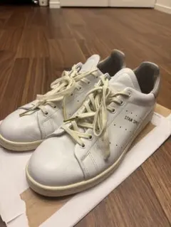 2025年最新】stan smith tomorrowlandの人気アイテム - メルカリ