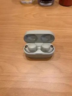 SONY wf-1000xm4のサムネイル