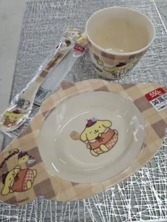 ポムポムプリン 食器3点セット DAISO のんびりタイム