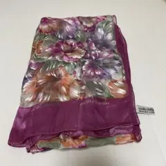 ピエールカルダン　pierre cardin シルクスカーフ 花柄