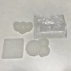 レジン　シリコンモールド　リボン　なると　ハート　羽　天使　キーホルダー