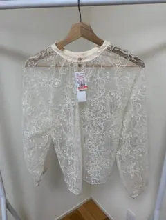 しまむら　刺繍レース長袖ブラウス　新品未使用