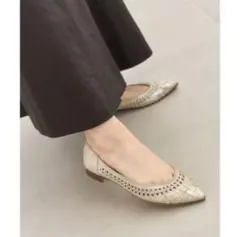 ルタロン シルバー ポインテッドサシメッシュフラット パンプス