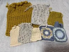 ハンドメイド　編み物　かぎ針編み　巾着　小物入れ　グラニースクエア　まとめ売り