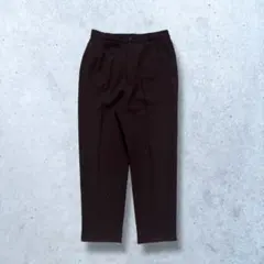 テーパードスラックス きれいめ　ブラウン　オフィスカジュアル