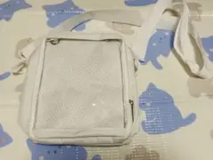 ホワイト ショルダーバッグ 痛バッグ