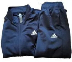 【新品未使用】140センチ　adidas ジャージ上下セット ネイビー