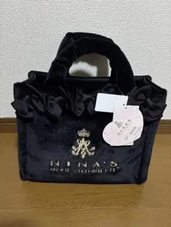 Item thumbnail for item cececd2f-b0da-46d3-adb9-3c321beb88c3