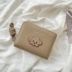 新品【ミニ財布】トイプードル　ベージュ　二つ折り財布　お財布　財布　小銭入れのサムネイル