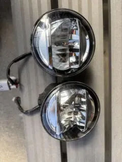 ダイハツ純正　LEDフォグランプセットのサムネイル