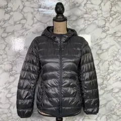 UNIQLO　（S）　ウルトラライトダウンパーカー　ダークグレー