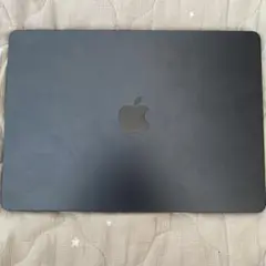 Apple MacBook M2