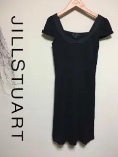 ジルスチュアート　ブラック　無地　シンプル　ワンピース　size0