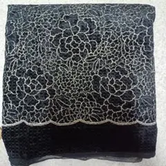 ☆最終セール　総刺繍　ゴールド　ブラック