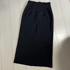 美品　レディース　Ｉラインスカート　ナチュラルビューティーベーシック　黒　Mのサムネイル