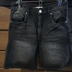 H&M ブラックデニムショートパンツ EUR34