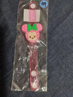 新品　ミニーちゃん　フルーツ　おもちゃ　いちご　光るブレスレット