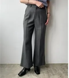 【新品未使用タグ付き】ローリーズファーム　ラナテックフレアパンツ　ブラック L