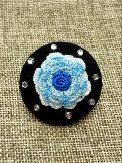 花のブローチ（362)刺繍ブローチハンドメイド