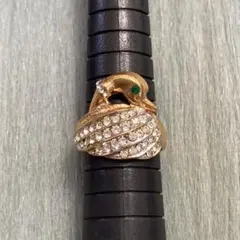 ヴィンテージ　スワンデザインビジューリング　バレエコア