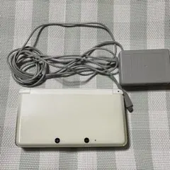 Nintendo 3DS アイスホワイト 本体 ACアダプター付き