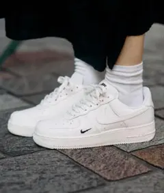 W AIR FORCE 1 ＇07 ESS　HF1058-133